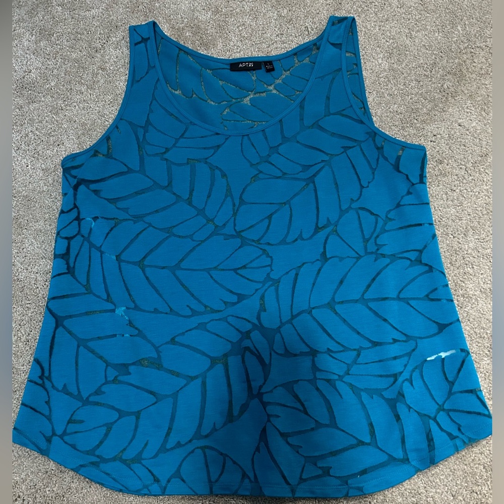 💙Apt 9 Tank Top Size: large